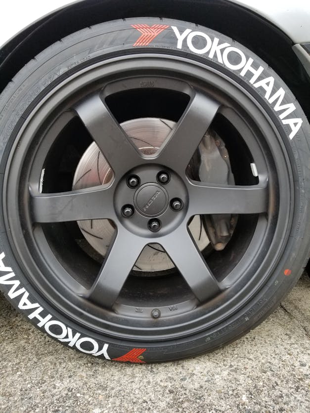 Muteki Super Tuner Closed-End Lug Nut Set