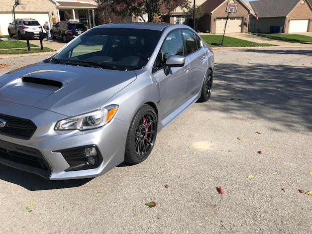 Rota Strike 18x9.5 +38 5x114