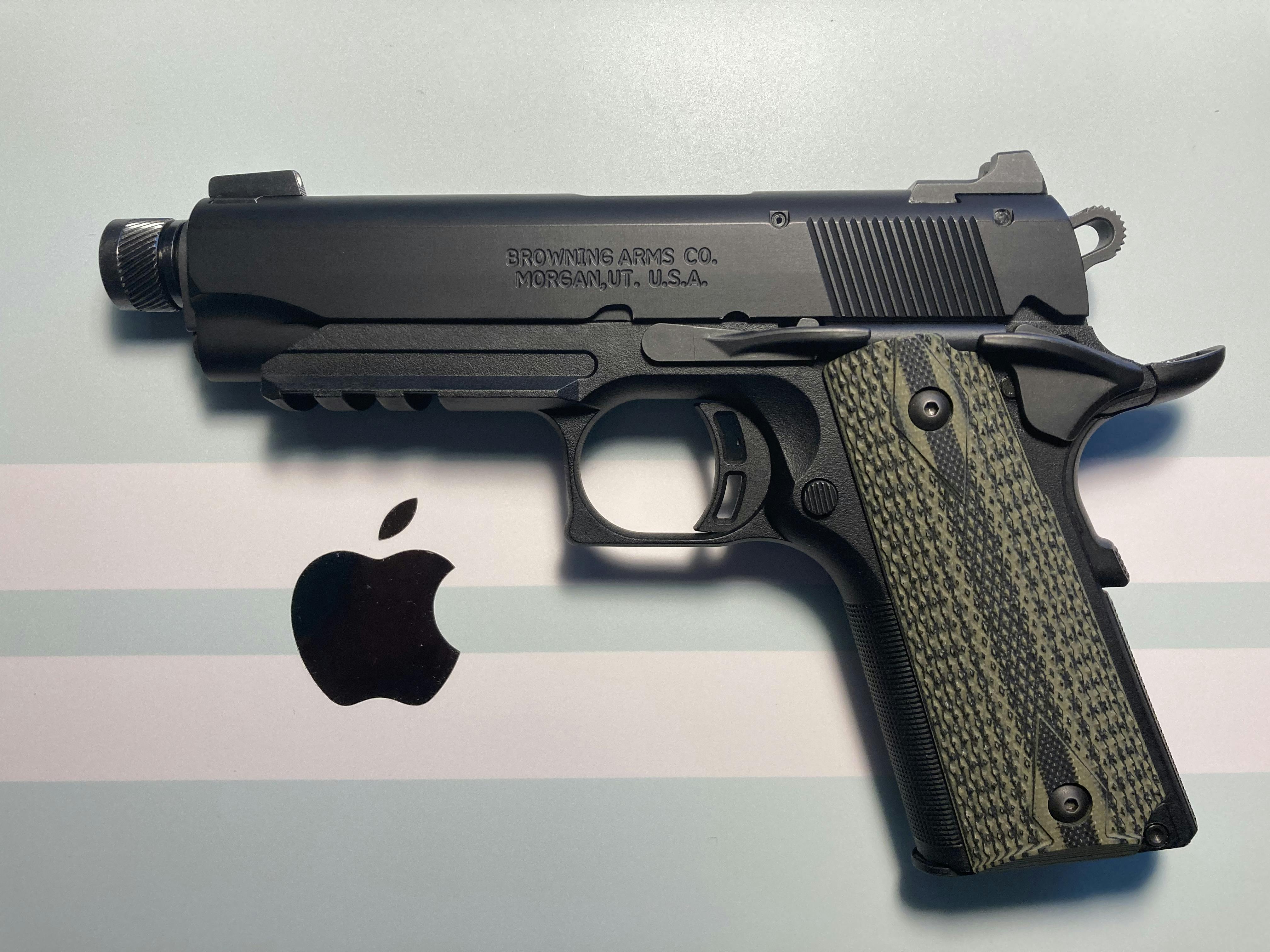 1911 Grips with Vickers Logo on Double Diaomond Texture