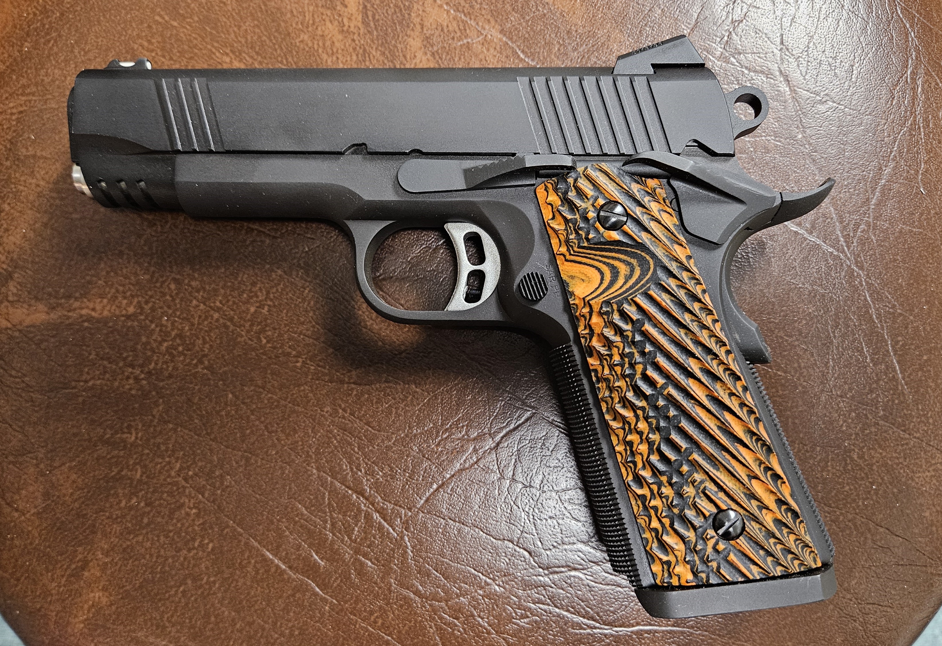 1911 Grips (Full-Size) w/ VZ Operator IV™ Texture | VZ Grips