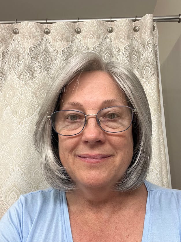 Sasha LF Mono (medium wig)