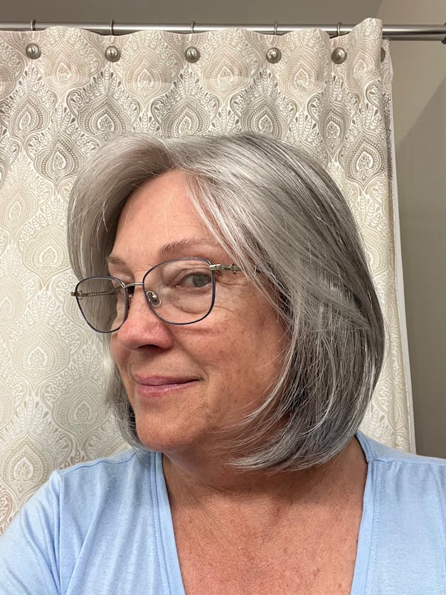 Sasha LF Mono (medium wig)